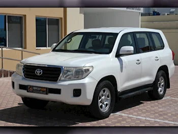Toyota  Land Cruiser  G  2014  Automatic  577,000 Km  6 Cylinder  Four Wheel Drive (4WD)  SUV  Pearl