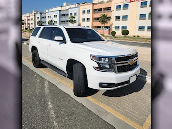 Chevrolet  Tahoe  2017  Automatic  92,000 Km  8 Cylinder  Four Wheel Drive (4WD)  SUV  White