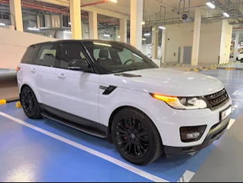 Land Rover  Range Rover  Sport  2016  Automatic  76,000 Km  8 Cylinder  Four Wheel Drive (4WD)  SUV  White  With Warranty