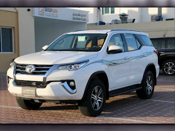 Toyota  Fortuner  2020  Automatic  49,000 Km  4 Cylinder  Four Wheel Drive (4WD)  SUV  White