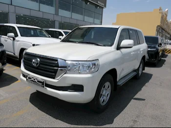 Toyota  Land Cruiser  GX  2021  Automatic  34,000 Km  6 Cylinder  Four Wheel Drive (4WD)  SUV  White  With Warranty