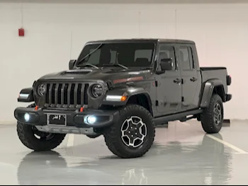 Jeep  Gladiator  Sand Runner  2021  Automatic  19,000 Km  6 Cylinder  Four Wheel Drive (4WD)  Pick Up  Black  With Warranty