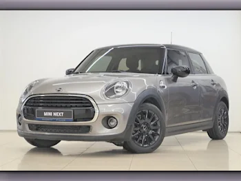 Mini  Cooper  Coupe  2021  Automatic  32,800 Km  3 Cylinder  Front Wheel Drive (FWD)  Hatchback  Gray  With Warranty