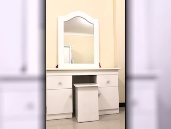 Wardrobes & Dressers Dressing Table, Mirror, Chair & 2 Shelving Units  White