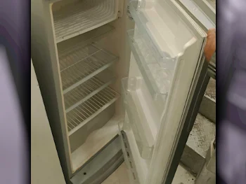 HITACHI  Side-by-Side Refrigerator  Silver
