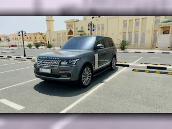 Land Rover  Range Rover  Vogue SE Super charged  2016  Automatic  183,000 Km  8 Cylinder  Four Wheel Drive (4WD)  SUV  Gray