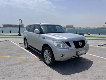 Nissan  Patrol  LE  2013  Automatic  184,000 Km  8 Cylinder  Four Wheel Drive (4WD)  SUV  Silver