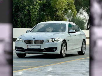 BMW  5-Series  520i  2016  Automatic  70,000 Km  4 Cylinder  Rear Wheel Drive (RWD)  Sedan  White