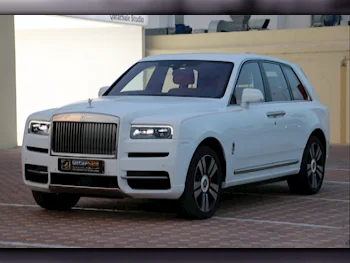 Rolls-Royce  Cullinan  2023  Automatic  14,000 Km  12 Cylinder  Four Wheel Drive (4WD)  SUV  White  With Warranty