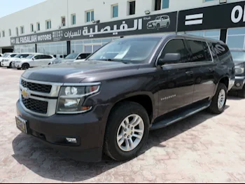 Chevrolet  Suburban  LT  2015  Automatic  260,000 Km  8 Cylinder  Four Wheel Drive (4WD)  SUV  Gray