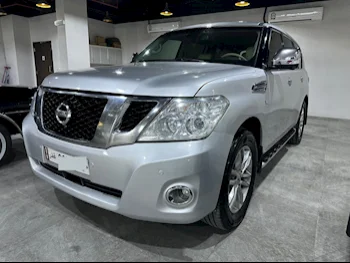 Nissan  Patrol  LE  2013  Automatic  326,000 Km  8 Cylinder  Four Wheel Drive (4WD)  SUV  Silver