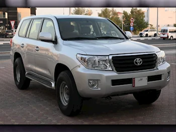 Toyota  Land Cruiser  G  2015  Automatic  330,000 Km  6 Cylinder  Four Wheel Drive (4WD)  SUV  Silver