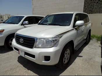 Toyota  Land Cruiser  G  2015  Automatic  240,000 Km  6 Cylinder  Four Wheel Drive (4WD)  SUV  White