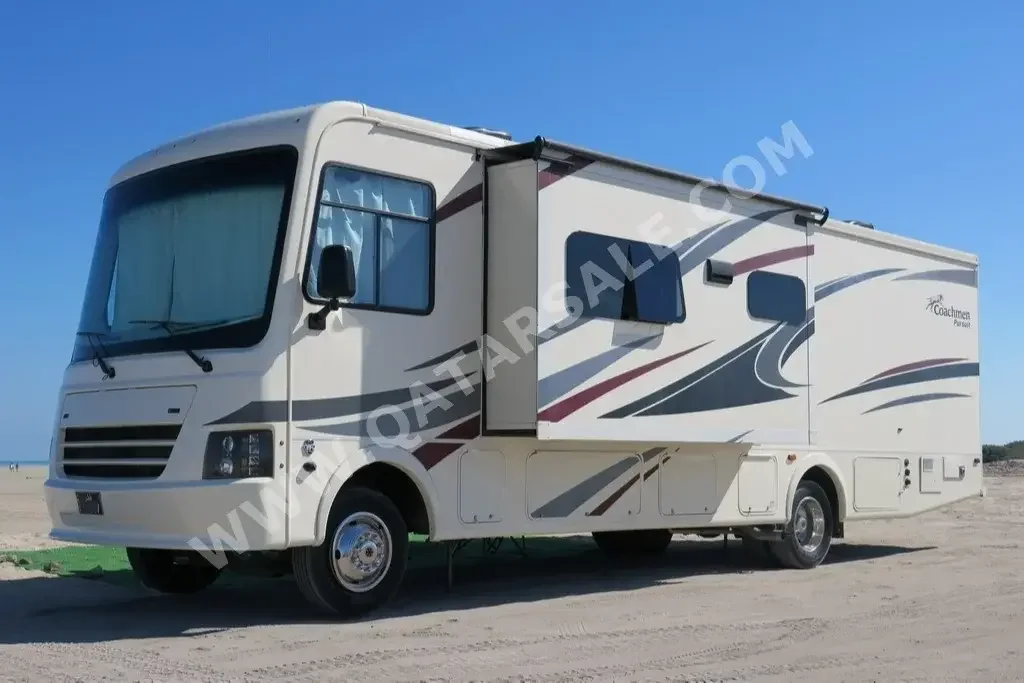 Caravan Coachmen  Pursuit  2019  Beige Made in UnitedStatesofAmerica(USA)