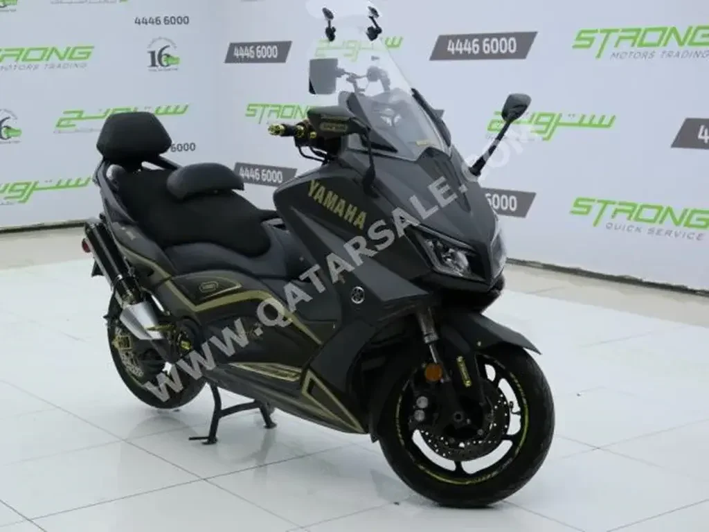 Yamaha  T MAX - Year 2015 - Color Black - Gear Type Automatic - Mileage 3000 Km