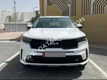 Kia  Sorento  SUV 2x4  White  2022