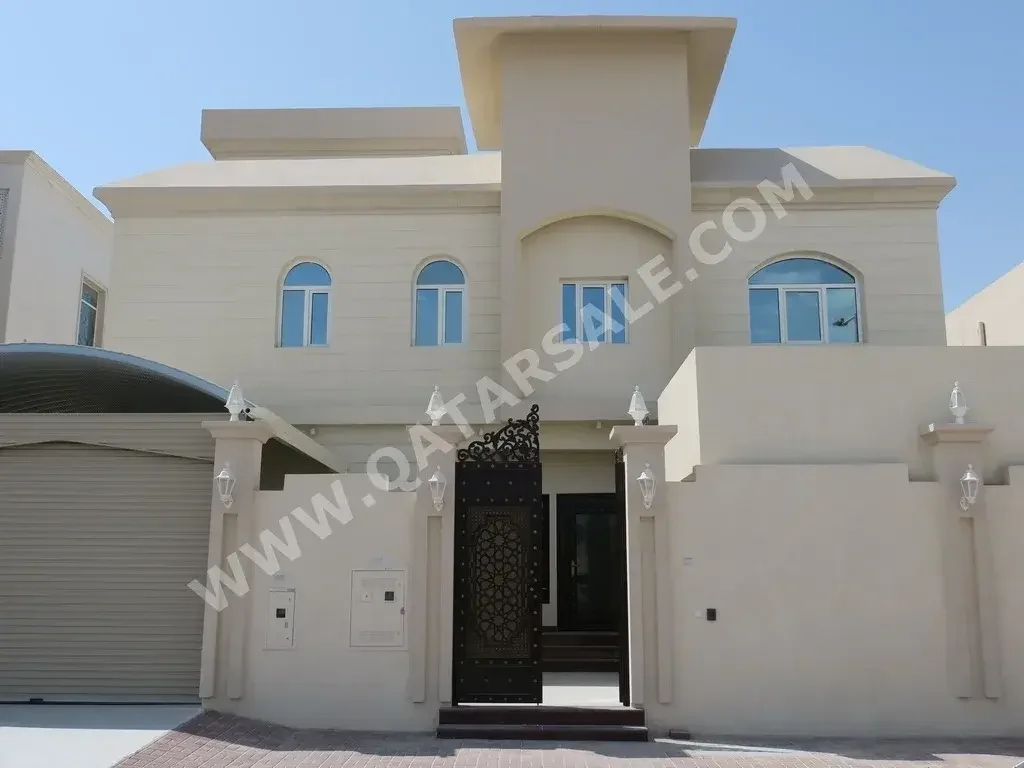 Family Residential  - Semi Furnished  - Al Rayyan  - Fereej Al Soudan  - 7 Bedrooms