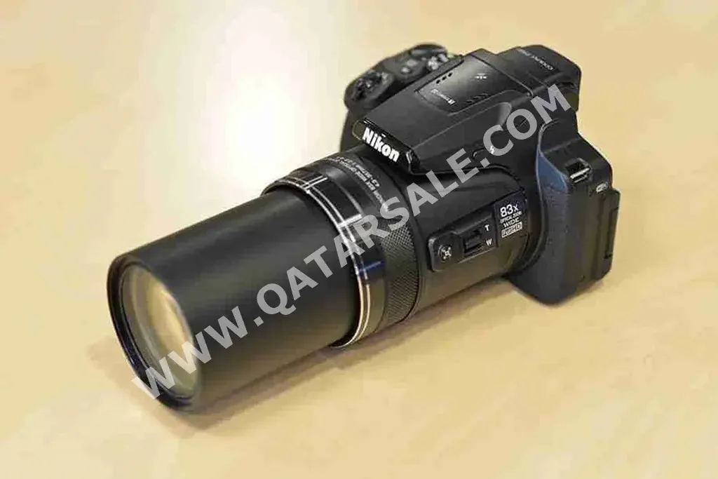 Digital Cameras Nikon  - 16 MP  - FHD 1080p