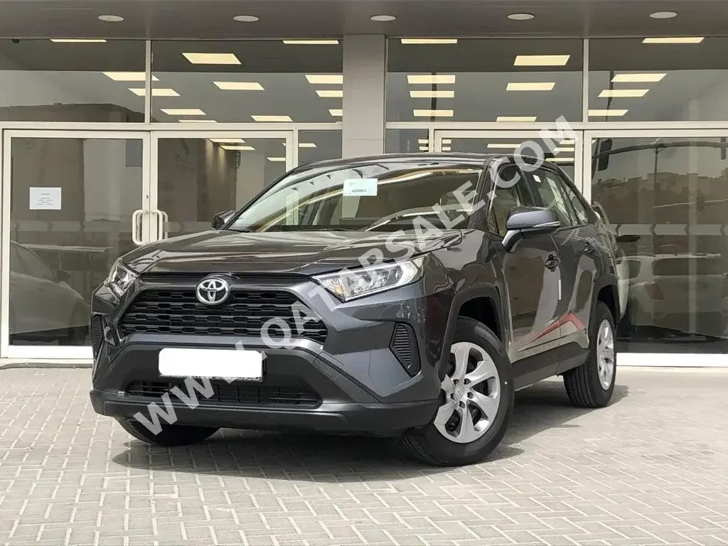 Toyota  Rav 4  2022  Automatic  0 Km  4 Cylinder  Front Wheel Drive (FWD)  SUV  Gray  With Warranty