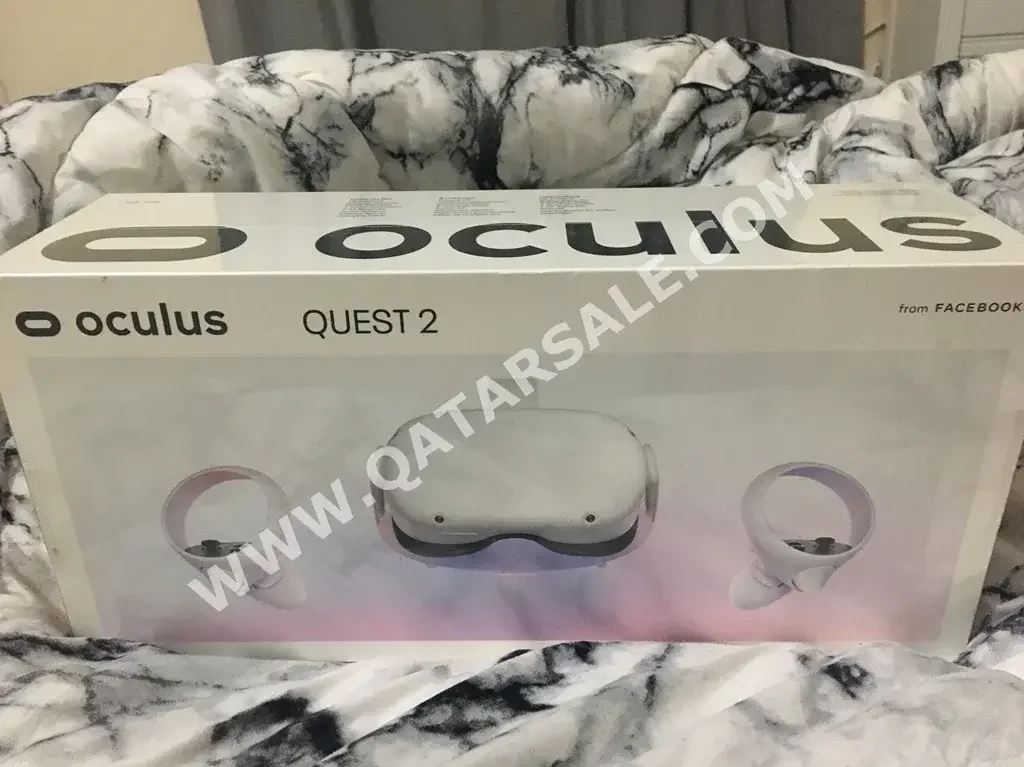 Meta  Oculus Quest 2  - Standalone / PC  Wireless  Knuckles Included