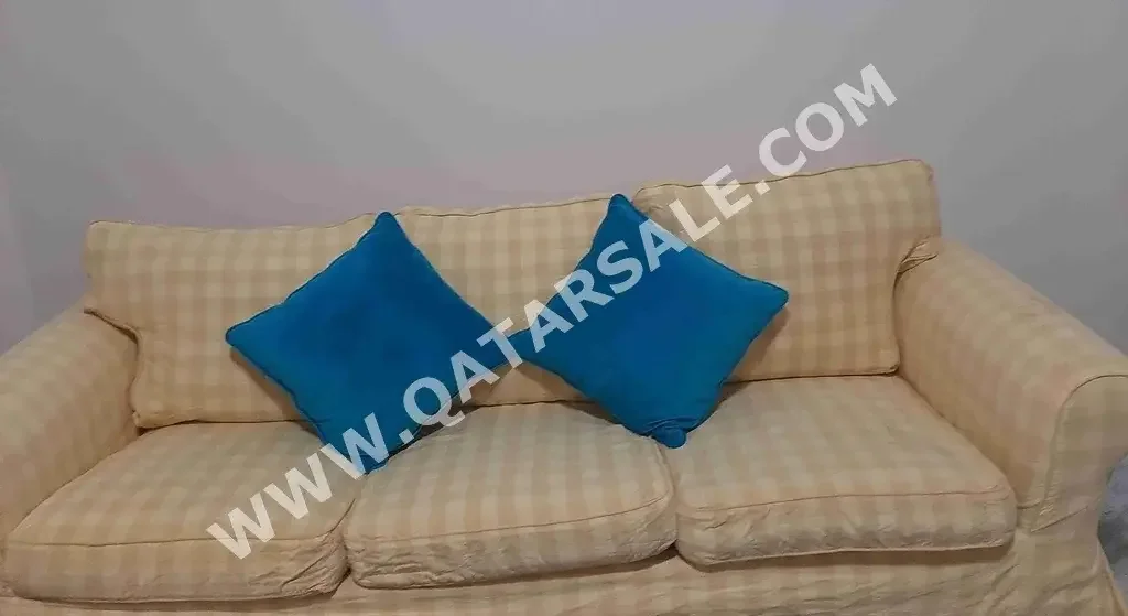 Sofas, Couches & Chairs Accent Sofas  - Fabric  - Yellow