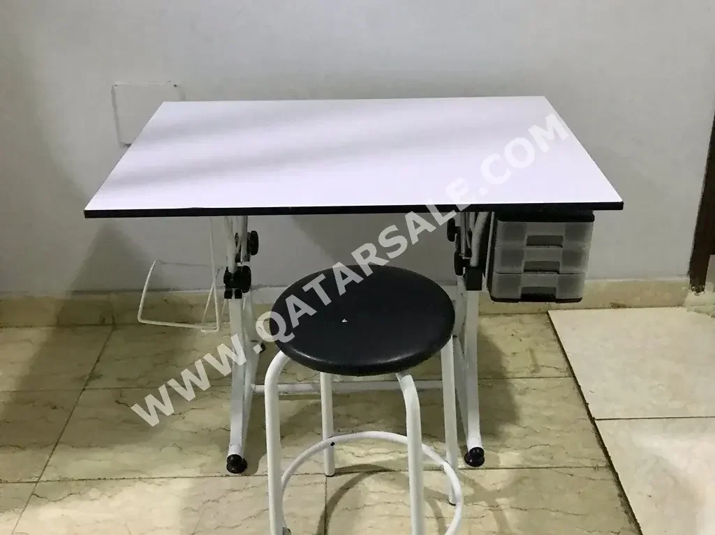 Desks & Computer Desks - White