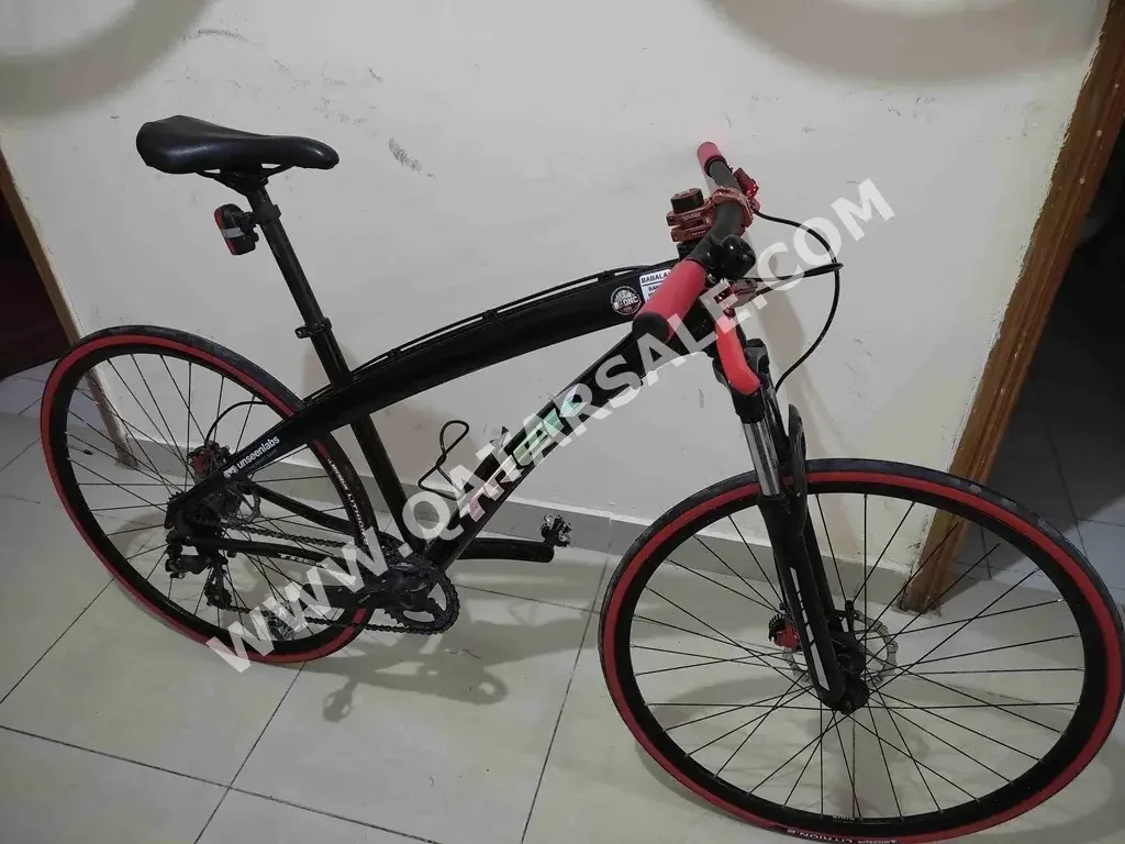 Hybrid Bicycle  - Trek Bikes  - Large (19-20 inch)  - Black