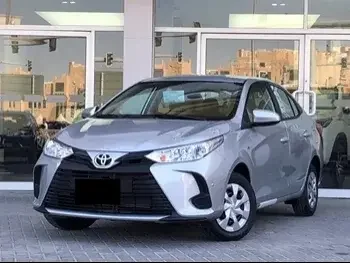 Toyota  Yaris  2022  Automatic  0 Km  4 Cylinder  Front Wheel Drive (FWD)  Sedan  Silver  With Warranty