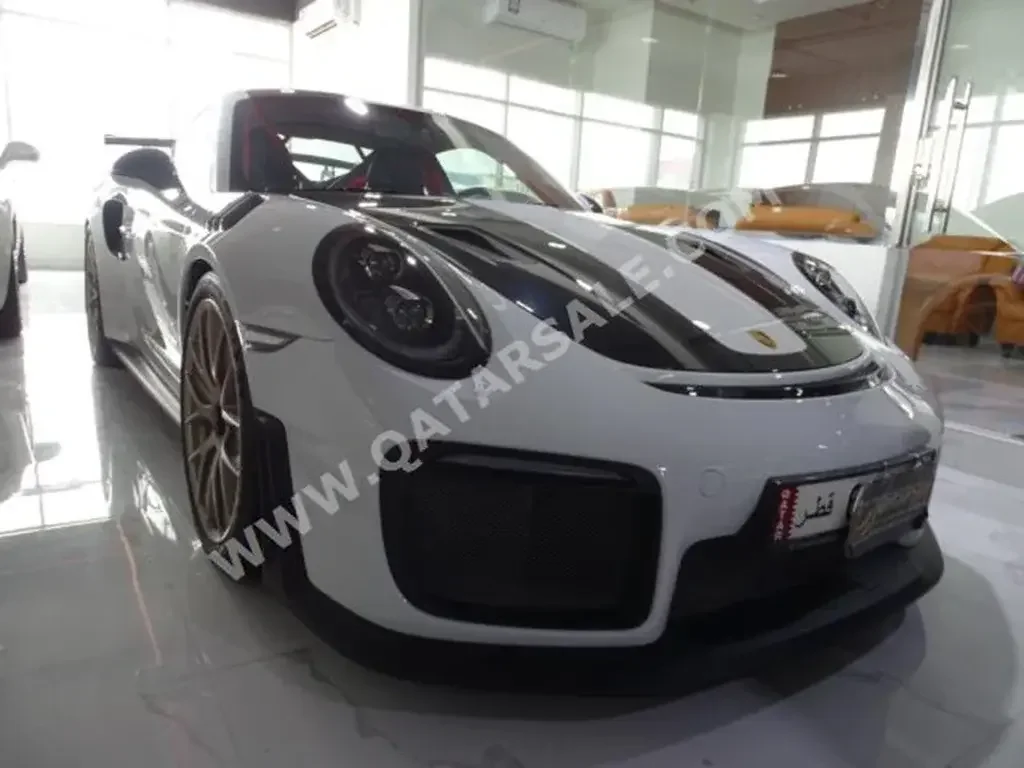 Porsche  911  GT2 RS  2018  Automatic  0 Km  8 Cylinder  All Wheel Drive (AWD)  Coupe / Sport  White  With Warranty