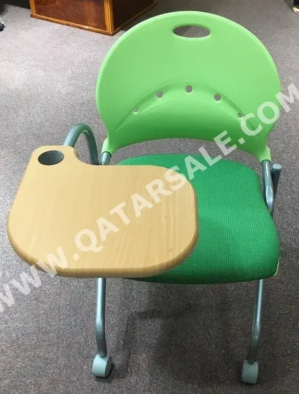 مكاتب وكراسي الأطفال - كرسي طالب مع وسادة كتابة  - أخضر