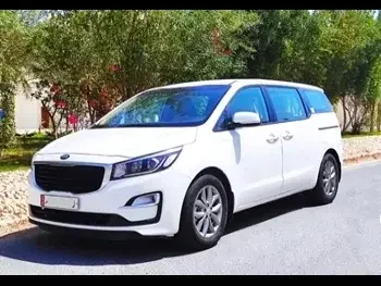 Kia  Carnival  SUV 2x4  White  2019