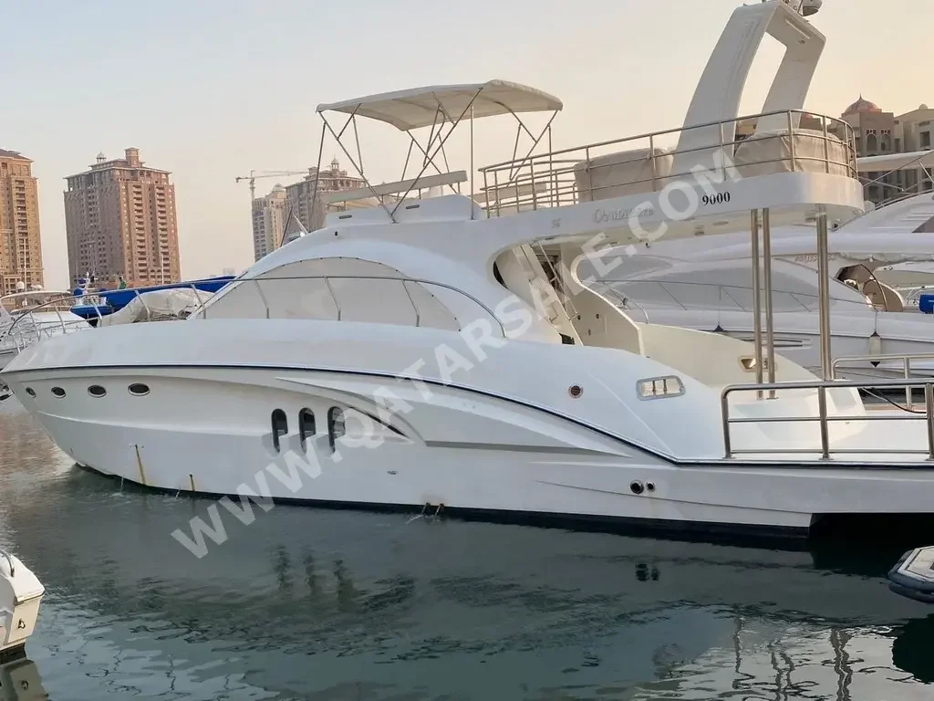 UAE  2012  White  65 ft  With Parking