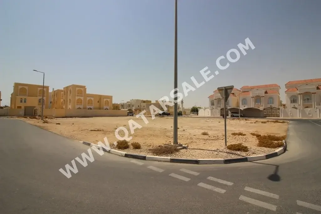 Lands For Sale in Al Khor  - Al Khor  -Area Size 908 Square Meter
