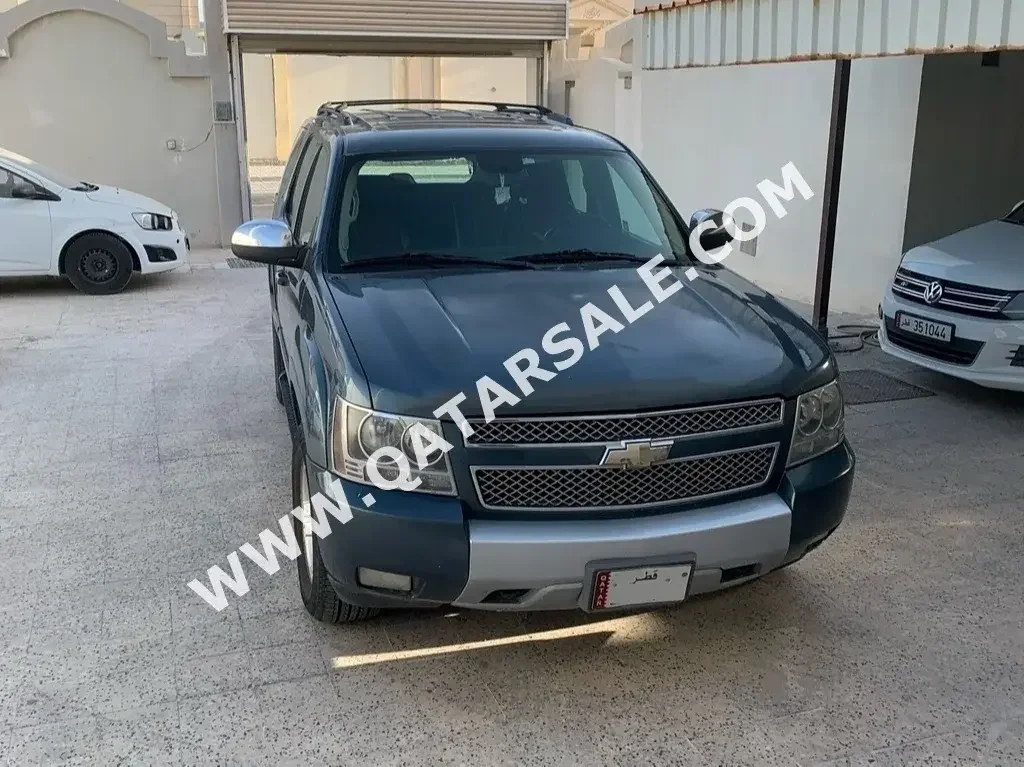 Chevrolet  Tahoe  Z71  2008  Automatic  245500 Km  8 Cylinder  Four Wheel Drive (4WD)  SUV  Blue