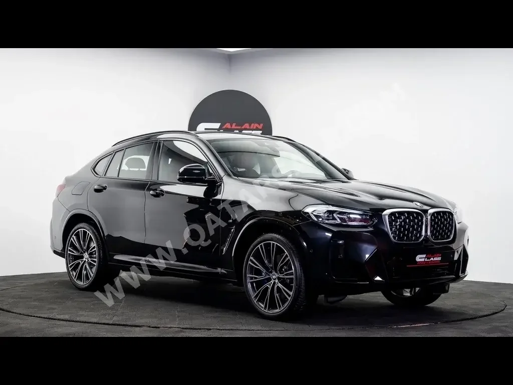 BMW  X-Series  X4  2022  Automatic  0 Km  4 Cylinder  Four Wheel Drive (4WD)  SUV  Black  With Warranty