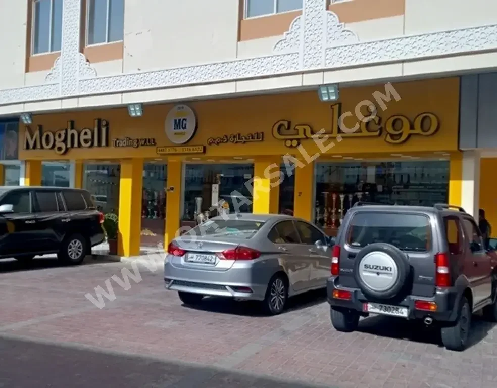 Commercial Shops - Semi Furnished  - Al Rayyan  For Rent  - Al Gharrafa