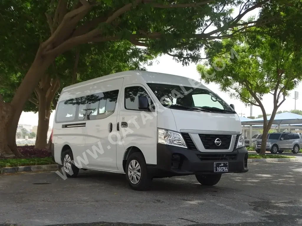 Nissan  Urvan  BUS  White  2022