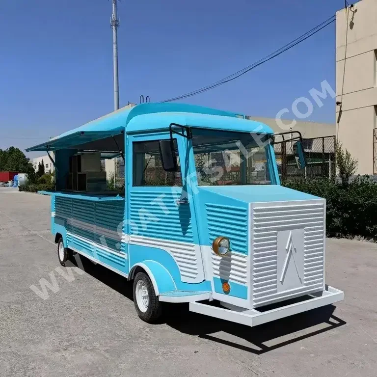 كرفان - عربة طعام  - 2022  - ازرق