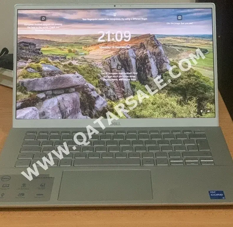 Laptops Dell  - Inspiron  - Silver  - Windows 11  - Intel  - Core i5  -Memory (Ram): 8 GB