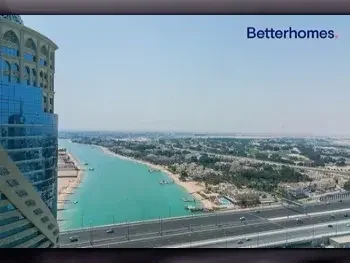 2 غرف نوم  شقة  للايجار  في الدوحة -  الخليج الغربي  نصف مفروشة