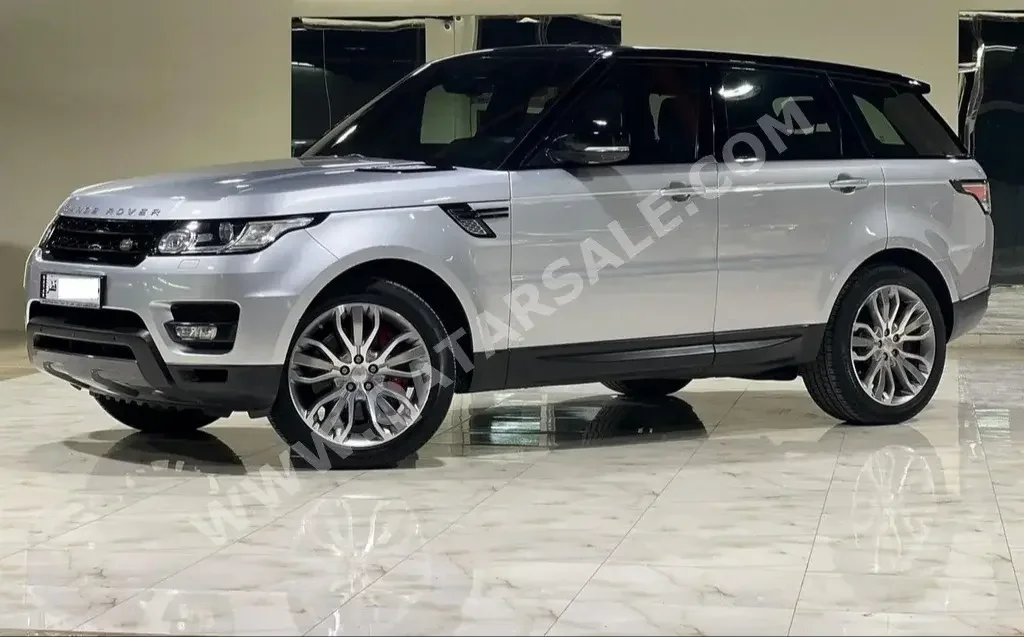 Land Rover  Range Rover  Sport Super charged  2016  Automatic  120,000 Km  8 Cylinder  Four Wheel Drive (4WD)  SUV  Silver  With Warranty