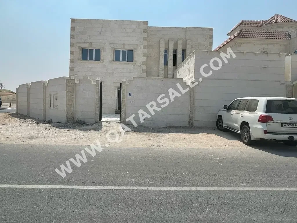 Family Residential  - Not Furnished  - Al Daayen  - Al Sakhama  - 9 Bedrooms
