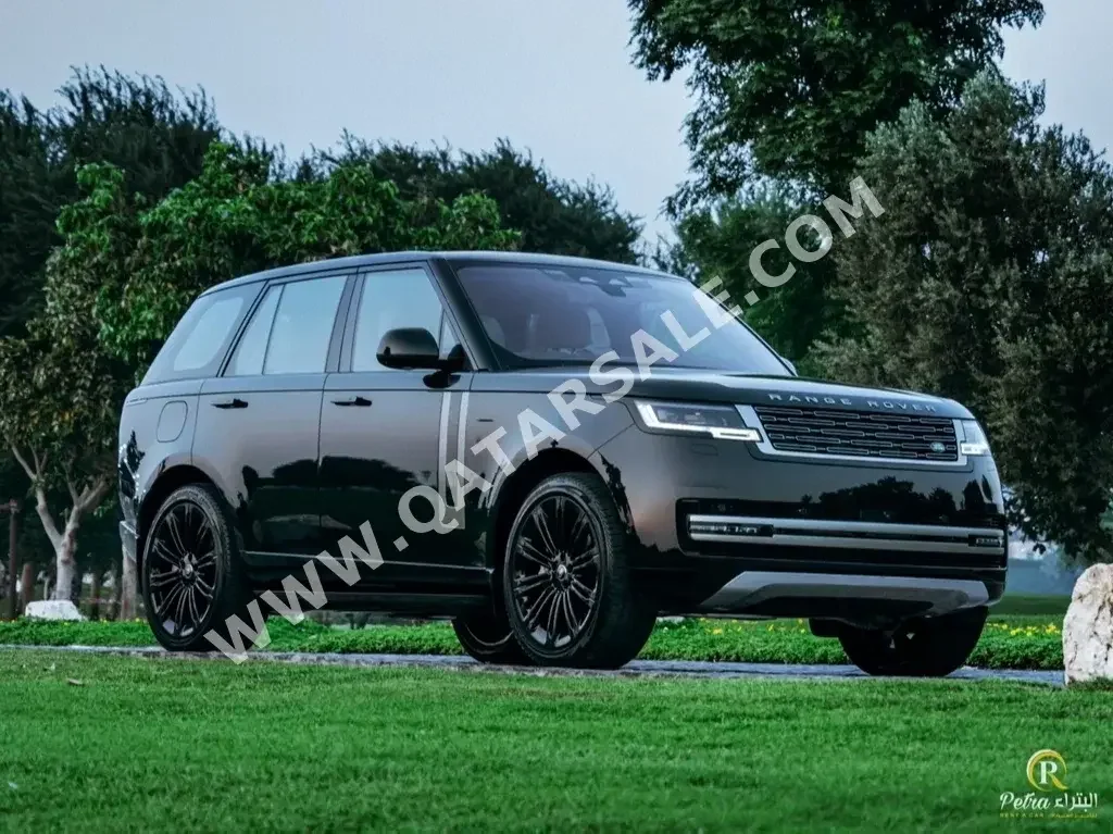  Land Rover  Range Rover Vouge  SUV 4x4  Black  2023