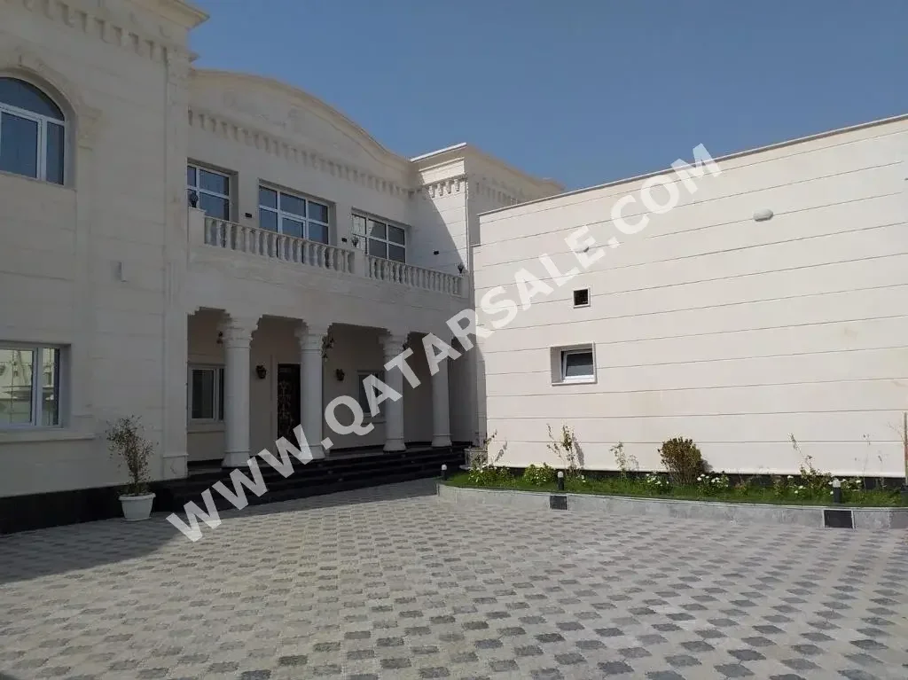 Family Residential  - Not Furnished  - Doha  - 12 Bedrooms