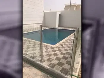 سكن عائلي  - غير مفروشة  - الدوحة  - 7 غرف نوم