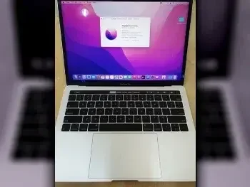 Laptops Apple  - MacBook Pro 13 Inch  - Grey  - MacOS  - Intel  - Core i7  -Memory (Ram): 16 GB
