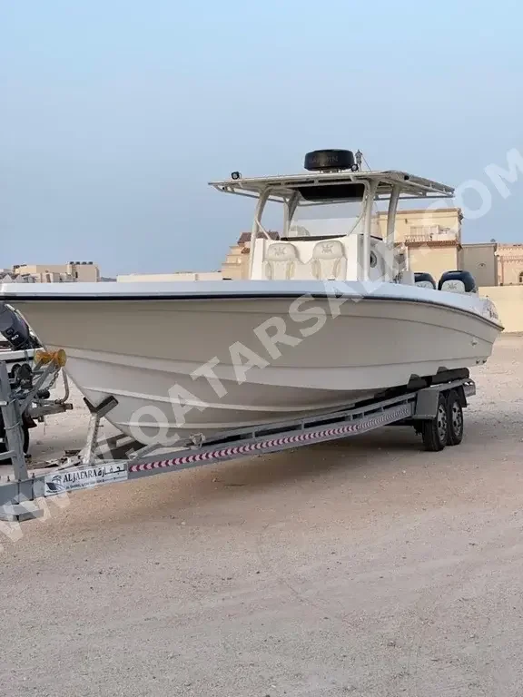 قوارب صيد وشراعية - قطر  - 2022  - أبيض