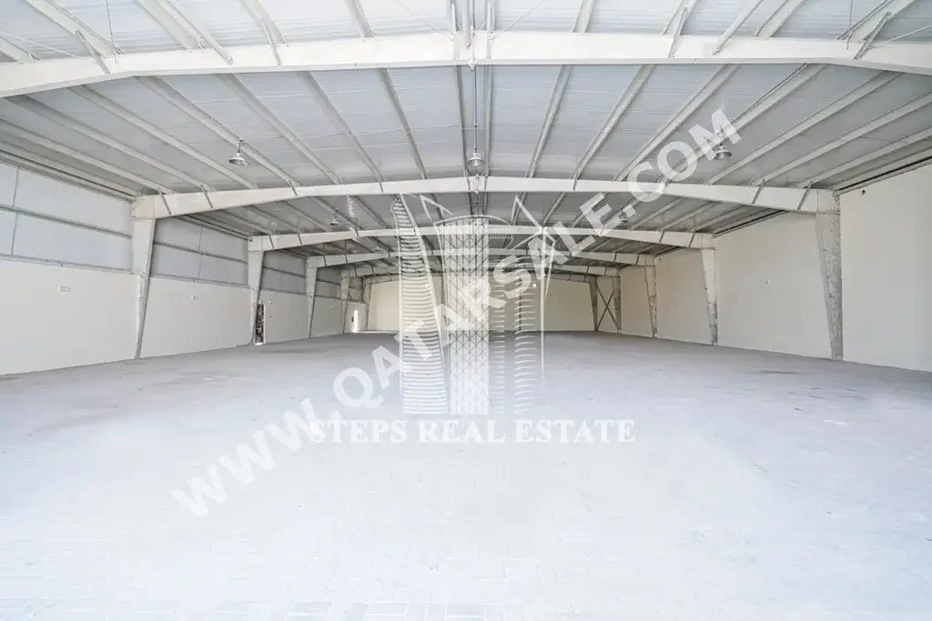 Warehouses & Stores - Al Wakrah  - Barkit Al Awamer  -Area Size: 5100 Square Meter