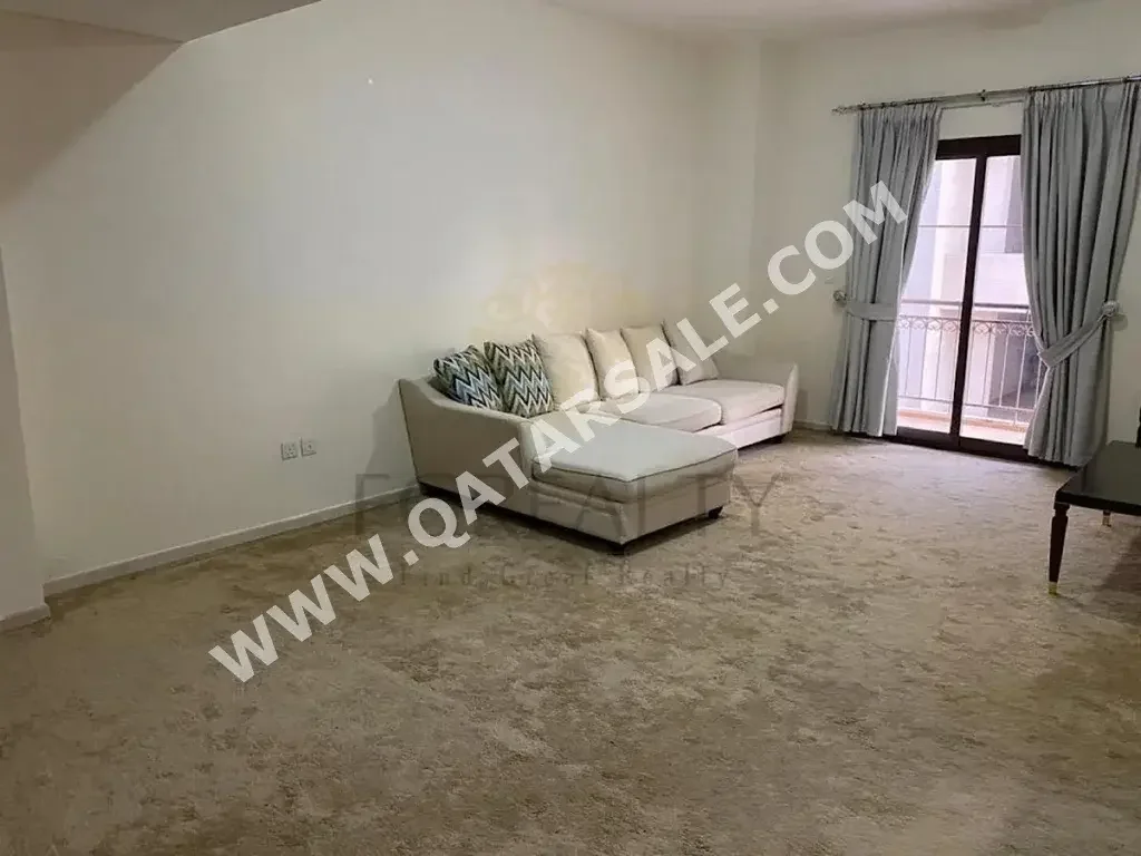 1 Bedrooms  Apartment  For Sale  in Lusail -  Fox Hills  Not Furnished
