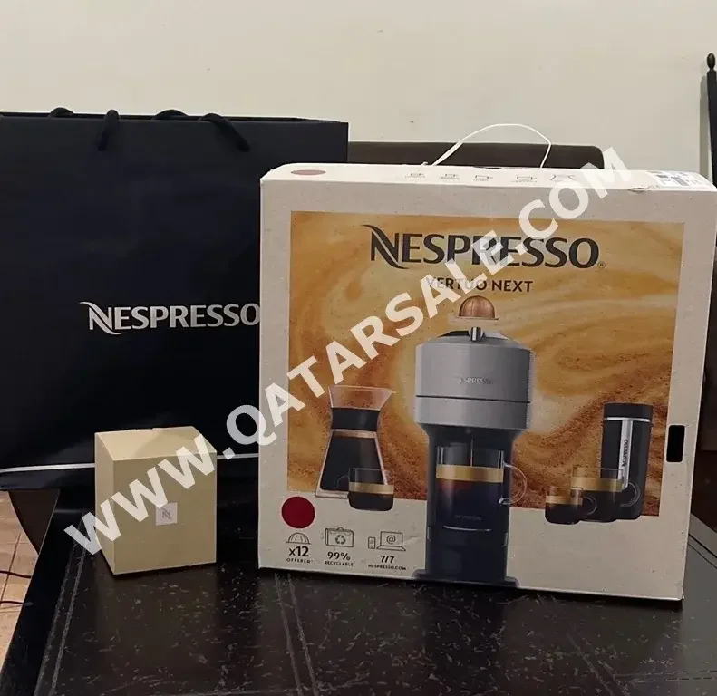 Capsule Coffee Maker  - Nespresso  - Black  - 2 liter